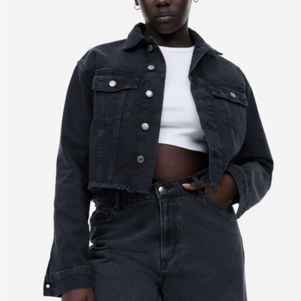 🍕🪻H&M Divided trucker-style crop denim jean jacket black 100% cotton XS CLOSEOUT